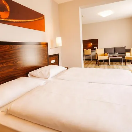 Liebmann 4* לאסניצהוה